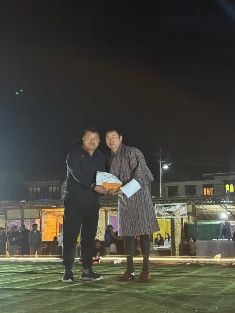 Kaachi Grand Plants 3,000 Trees-image-2